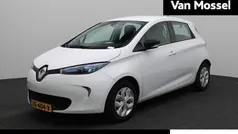 Wit Gebruikt 2019 Renault Zoe Life Hatchback | € 10.940 (Eerlijke prijs)