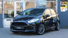 Zwart Gebruikt 2017 Ford Fiesta ST-Line Hatchback | € 11.495 (Eerlijke prijs)