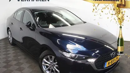 Gebruikt 2022 Mazda 3 Comfort Sedan | € 19.900 (Super prijs)
