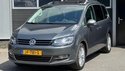 Occasion VW Sharan Highline 150 PK (110 kW) 2016 Grijs MPV
