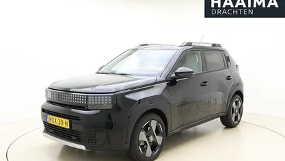 Occasion 2025 Fiat Grande Panda La Prima Hatchback | € 27.945 (Eerlijke prijs)