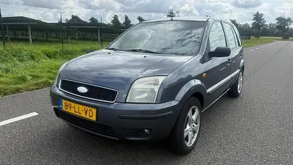 Occasion Ford Fusion 101 PK (74 kW) 2003 Grijs MPV
