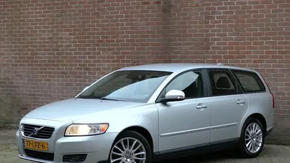Occasion Volvo V50 Performance 146 PK (107 kW) 2010 Zilver Stationwagen