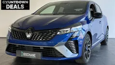 Gebruikt 2024 Renault Clio V Esprit Alpine Hatchback | € 25.395 (Eerlijke prijs)