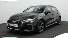 Zwart Gebruikt 2022 Audi A3 Sportback e-tron Sedan | € 32.400 (Eerlijke prijs)