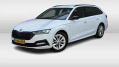 Wit Gebruikt 2023 Skoda Octavia Business Line Stationwagen | € 27.450 (Eerlijke prijs)