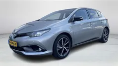 Toyota Auris Hybrid