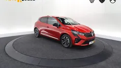 Gebruikt 2025 Renault Clio V Techno Hatchback | € 29.795 (Eerlijke prijs)