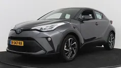 Grijs metallic Gebruikt 2022 Toyota C-HR SUV | € 25.995 (Eerlijke prijs)