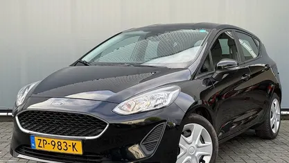 Zwart Gebruikt 2019 Ford Fiesta Trend Hatchback | € 9.699 (Eerlijke prijs)