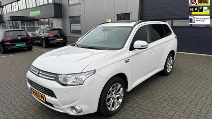 Occasion Mitsubishi Outlander Instyle 121 PK (88 kW) 2013 Wit SUV