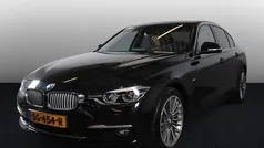 Gebruikt 2018 BMW 318 Comfort Edition Sedan | € 17.445 (Eerlijke prijs)