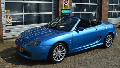 Blauw, metallic lak Gebruikt 2005 MG TF Cabriolet | € 8.950 (Eerlijke prijs)