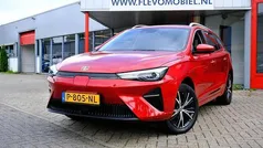 Rood Gebruikt 2022 MG MG5 EV Luxury Stationwagen | € 16.450 (Goede deal)