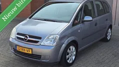 Grijs Gebruikt 2005 Opel Meriva MPV | € 1.495 (Goede deal)