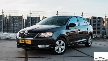 Occasion Skoda Rapid Joy 90 PK (66 kW) 2016 Zwart Hatchback