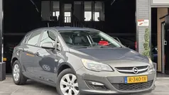 Grijs Gebruikt 2014 Opel Astra Sport Hatchback | € 6.994 (Eerlijke prijs)