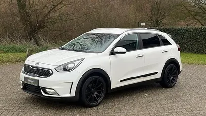 Gebruikt 2016 Kia Niro SUV | € 13.995 (Eerlijke prijs)
