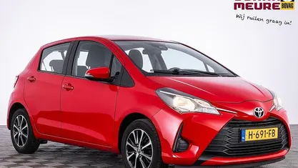 Occasion Toyota Yaris Connect Style 72 PK (52 kW) 2020 Hatchback