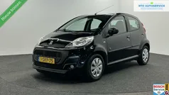 Zwart Gebruikt 2013 Peugeot 107 Sportium Hatchback | € 5.250 (Eerlijke prijs)