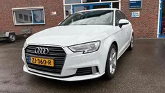 Wit Gebruikt 2018 Audi A3 Sportback Sport Hatchback | € 19.995 (Eerlijke prijs)