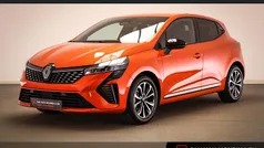 Oranje Gebruikt 2024 Renault Clio V Techno Hatchback | € 21.245 (Eerlijke prijs)