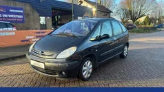 Grijs Gebruikt 2001 Citroën Xsara Picasso MPV | € 1.195 (Eerlijke prijs)
