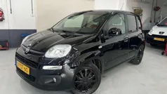 Zwart, andere lak Gebruikt 2014 Fiat Panda Lounge Hatchback | € 3.995 (Goede deal)