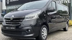Noir Gebruikt 2020 Renault Trafic Van | € 16.945 (Eerlijke prijs)