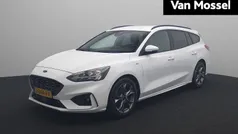 Wit Gebruikt 2020 Ford Focus Business Edition Stationwagen | € 17.945 (Eerlijke prijs)