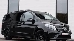 Zwart Gebruikt 2023 Mercedes V300 AMG MPV | € 73.950 (Eerlijke prijs)