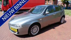Grijs Gebruikt 2007 Alfa Romeo 147 Business Hatchback | € 1.644 (Eerlijke prijs)