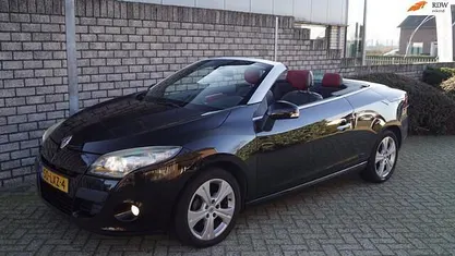 Occasion Renault Mégane Cabriolet Dynamique 140 PK (102 kW) 2010 Zwart Cabriolet