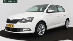 Wit Gebruikt 2018 Skoda Fabia Clever Hatchback | € 10.945 (Eerlijke prijs)