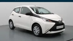 Wit Gebruikt 2016 Toyota Aygo Hatchback | € 8.790 (Eerlijke prijs)