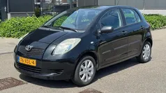 Zwart Gebruikt 2008 Toyota Yaris Terra Hatchback | € 2.750 (Eerlijke prijs)