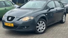 Grijs Gebruikt 2006 Seat Leon Reference Hatchback | € 1.950 (Eerlijke prijs)