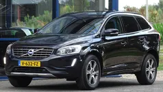 Zwart Occasion 2015 Volvo XC60 Momentum SUV | € 13.950 (Eerlijke prijs)