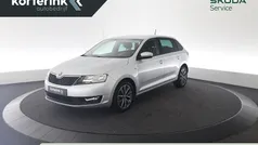Grijs, metallic lak Gebruikt 2018 Skoda Rapid Drive Hatchback | € 14.950 (Eerlijke prijs)