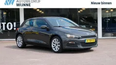 Bruin Gebruikt 2009 VW Scirocco Highline Coupé | € 3.900 (Super prijs)