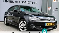 Zwart Gebruikt 2013 VW Jetta Highline Sedan | € 7.495 (Eerlijke prijs)