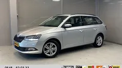 Grijs, metallic lak Gebruikt 2020 Skoda Fabia Business Line Stationwagen | € 13.400 (Eerlijke prijs)