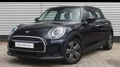 Gebruikt 2022 Mini Cooper Classic Hatchback | € 25.950 (Eerlijke prijs)
