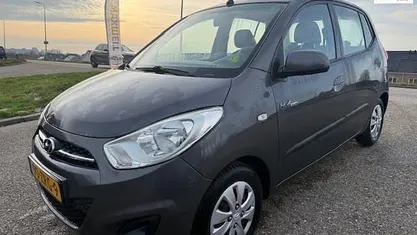 Occasion Hyundai i10 69 PK (50 kW) 2013 Grijs (metallic) Hatchback
