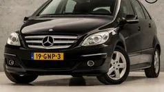 Zwart Gebruikt 2008 Mercedes B200 MPV | € 6.445 (Eerlijke prijs)