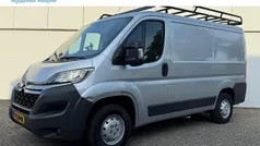 Grijs Gebruikt 2017 Citroën Jumper MPV | € 9.950 (Super prijs)