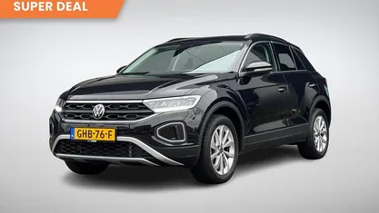 Occasion 2024 VW T-Roc Edition SUV | € 31.249 (Goede deal)