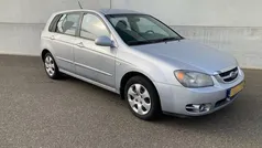 Zilver Gebruikt 2006 Kia Cerato LX Hatchback | € 1.499 (Goede deal)