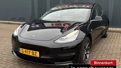 Occasion Tesla Model 3 Standard Range 239 kW (325 PK) 2019 Sedan