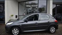 Grijs Gebruikt 2012 Peugeot 206+ Urban Move Hatchback | € 3.499 (Eerlijke prijs)